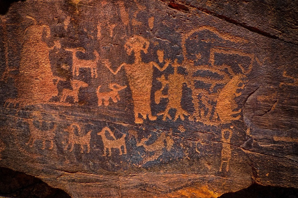 Картинка к новости «Древнейший в истории клей изготавливали неандертальцы»